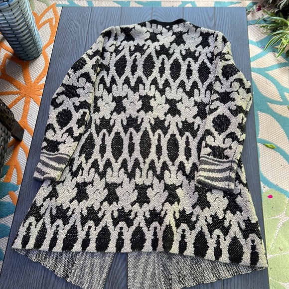 Lucky Brand Cardigan - Picture 2 of 8